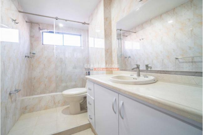 Apartamentos, Venta, Versalles - $700.000.000