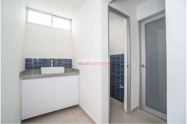 Edificios, Alquiler, El Templete - $106.000.000