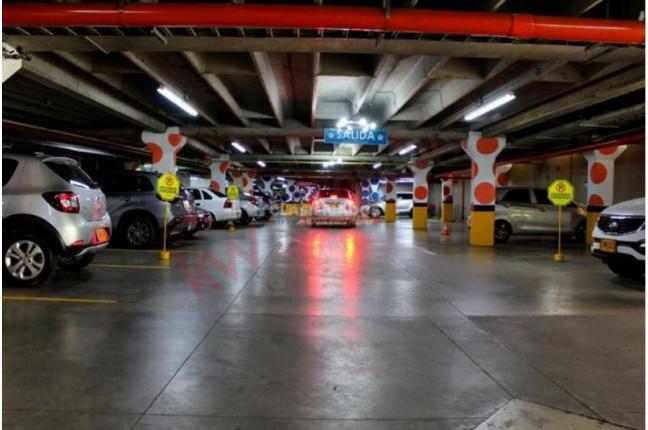 Locales y Bodegas, Alquiler en Las Quintas de Don Simón