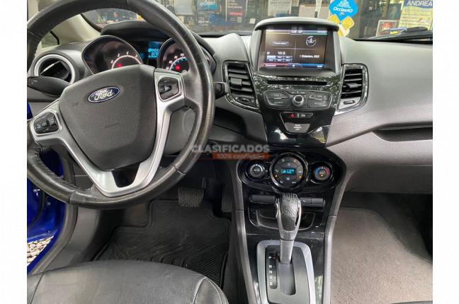 Ford Fiesta 2015 - $45.000.000