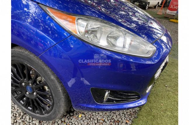 Ford Fiesta 2015 - $45.000.000