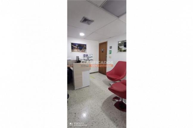 Oficinas y Consultorios, Venta en San Pedro