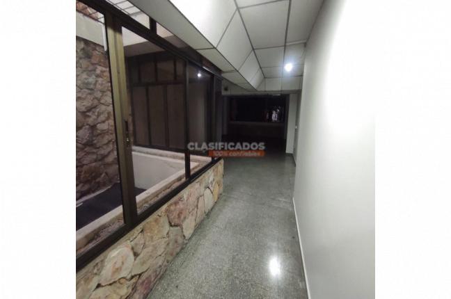Locales y Bodegas, Alquiler, Versalles - $13.000.000