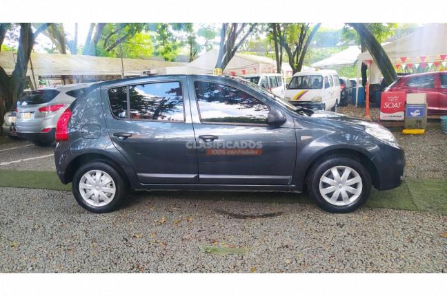 Renault Sandero 2013 - $33.000.000