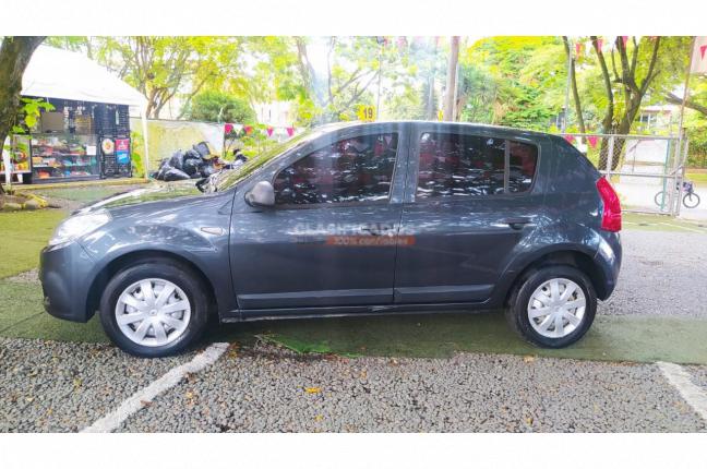 Renault Sandero 2013 - $33.000.000