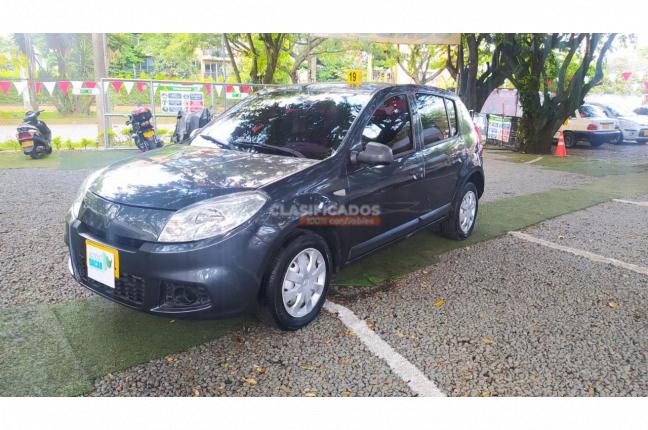 Renault Sandero 2013 - $33.000.000