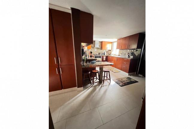 Apartamentos, Venta, Normandía - $1.800.000.000