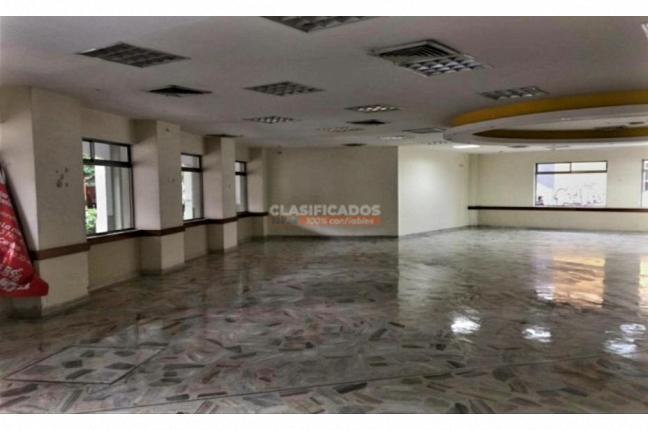 Locales y Bodegas, Alquiler, Granada - $15.000.000