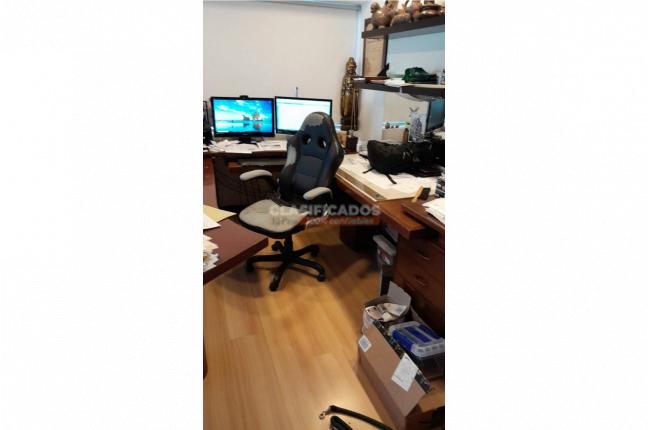 Edificios, Venta, Versalles - $1.800.000.000