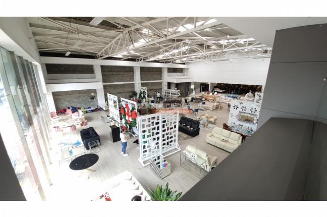 Locales y Bodegas, Alquiler, Los Cámbulos - $110.000.000