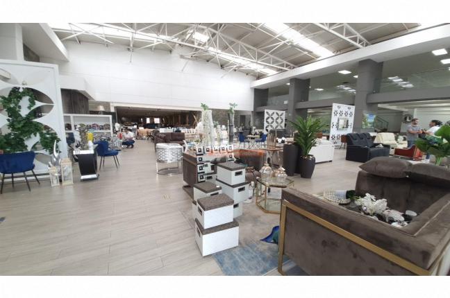 Locales y Bodegas, Alquiler, Los Cámbulos - $110.000.000