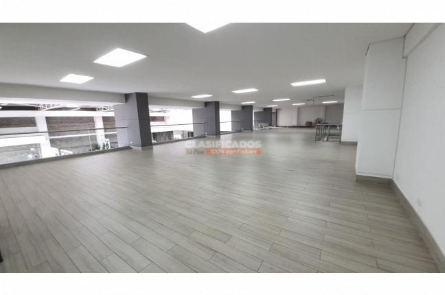 Locales y Bodegas, Alquiler, Los Cámbulos - $110.000.000