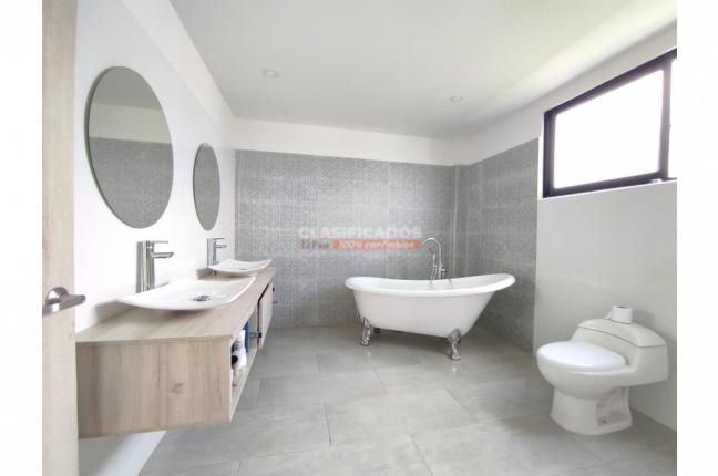 Casas, Venta, Alfaguara - $1.250.000.000