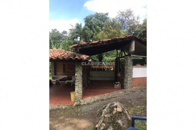 Fincas y Casas Campestres, Venta, Santa Teresita - $1.600.000.000