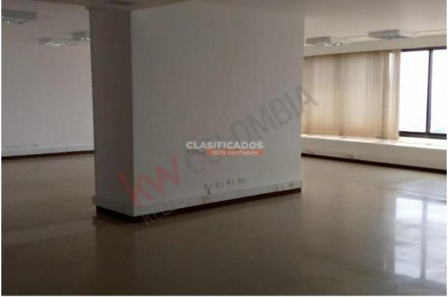 Oficinas y Consultorios, Alquiler, Versalles - $6.400.000