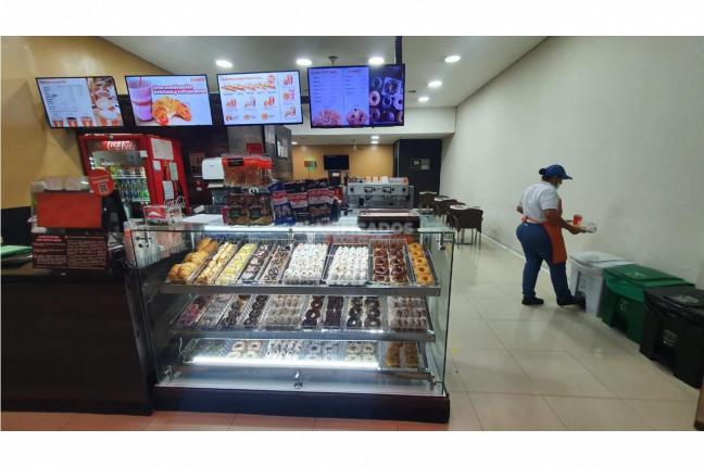 Locales y Bodegas, Venta, Prados del Norte - $1.600.000.000