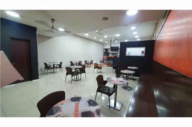 Locales y Bodegas, Venta, Prados del Norte - $1.600.000.000