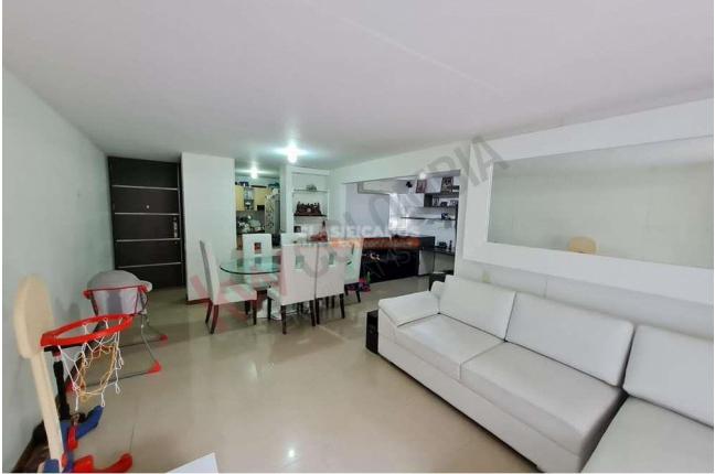 Apartamentos, Venta en Valle del Lili
