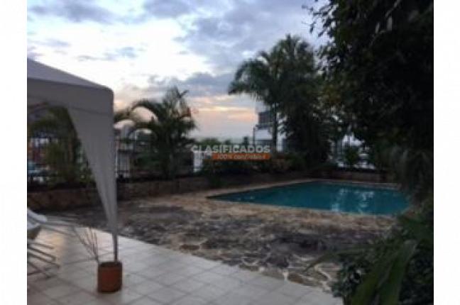 Casas, Alquiler, Arboleda - $12.000.000