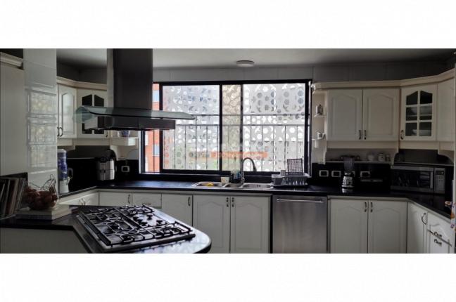 Apartamentos, Venta, Cristales - $2.400.000.000