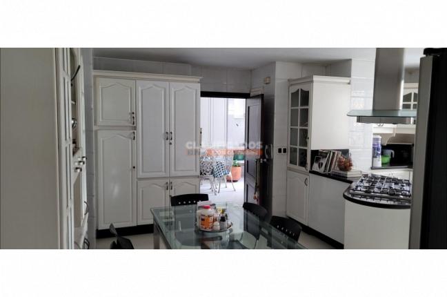 Apartamentos, Venta, Cristales - $2.400.000.000