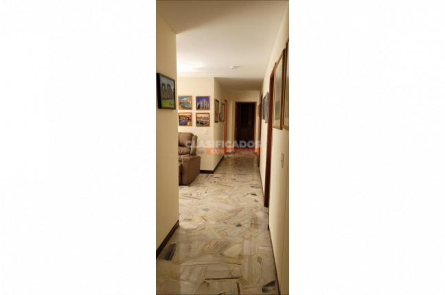 Apartamentos, Venta, Versalles - $739.000.000