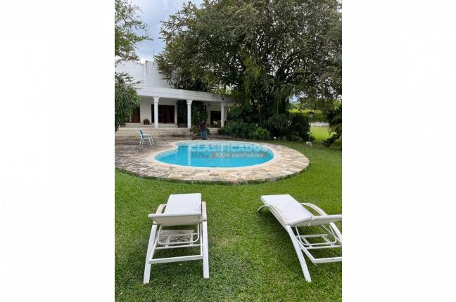 Casas, Alquiler en Pance