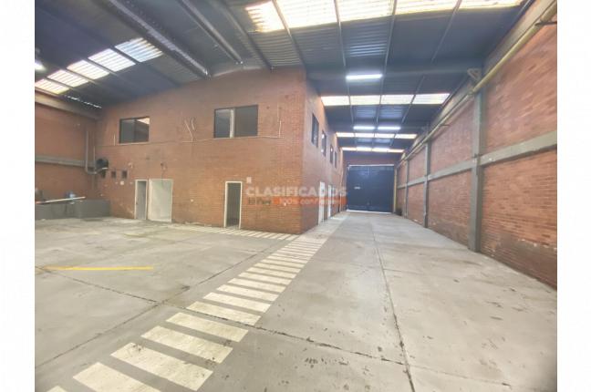 Locales y Bodegas, Alquiler, Acopi - $12.000.000