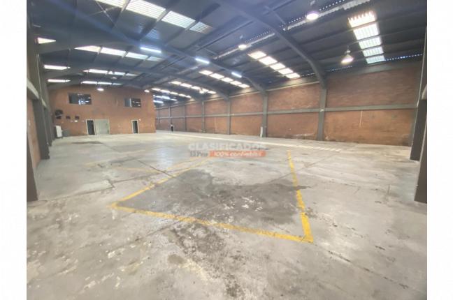 Locales y Bodegas, Alquiler, Acopi - $12.000.000