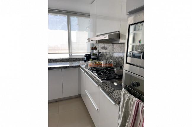 Apartamentos, Venta en Santa Mónica Norte