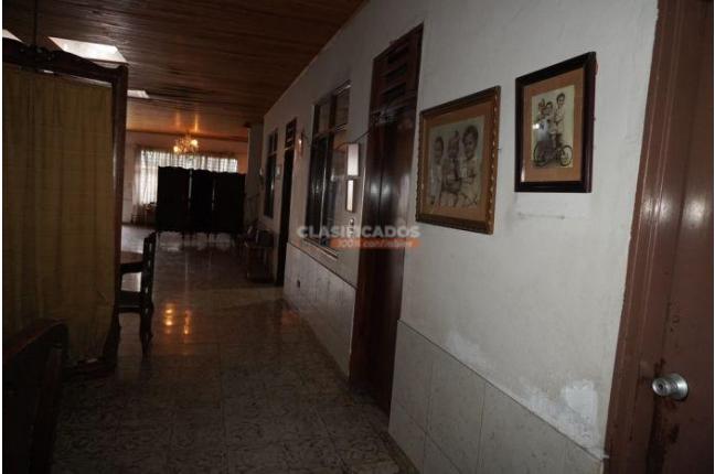 Casas, Venta, Granada - $680.000.000