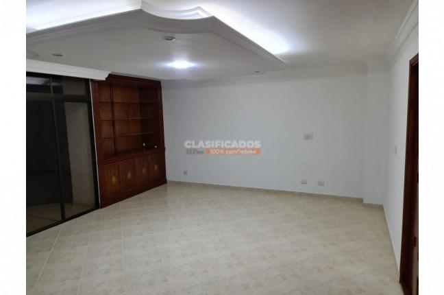 Casas, Alquiler, La Hacienda - $4.700.000