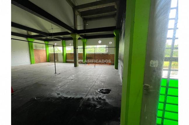 Locales y Bodegas, Venta, Centro Ccial Acuarela - $640.000.000