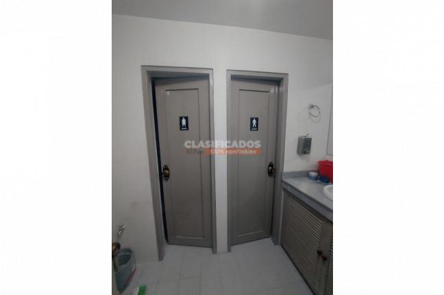 Oficinas y Consultorios, Alquiler, San Vicente - $2.500.000