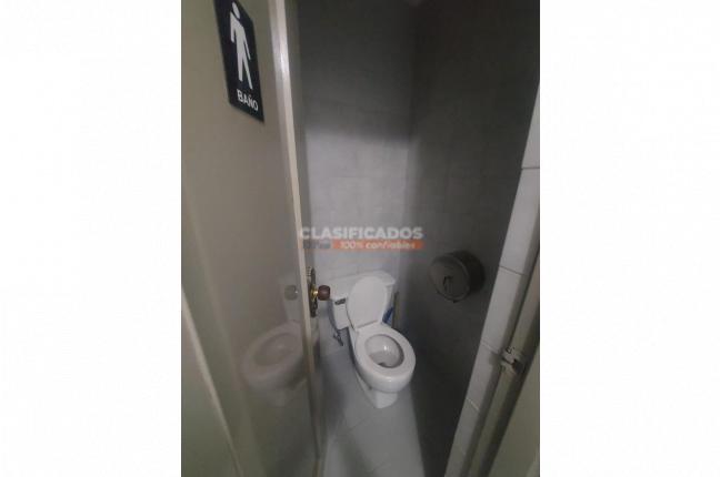 Oficinas y Consultorios, Alquiler, San Vicente - $2.500.000