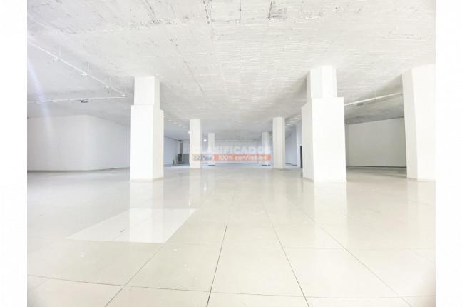 Oficinas y Consultorios, Alquiler en Ed. Alférez Real