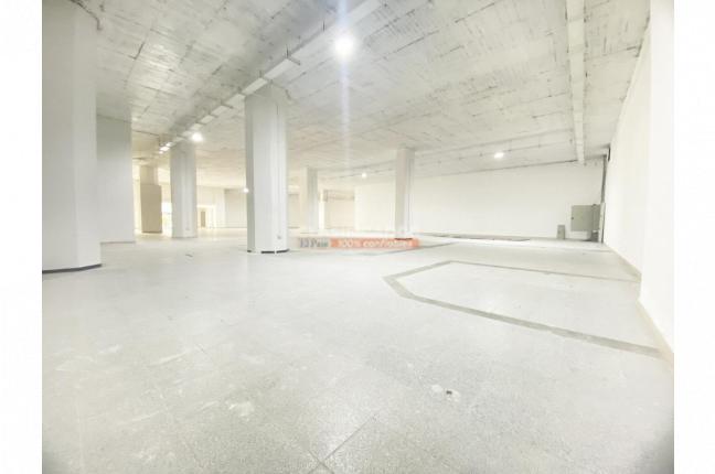 Oficinas y Consultorios, Alquiler, Ed. Alférez Real - $42.000.000