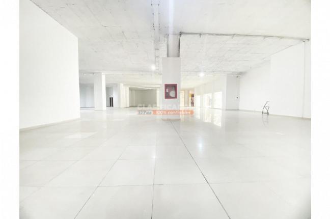 Oficinas y Consultorios, Alquiler, Ed. Alférez Real - $42.000.000