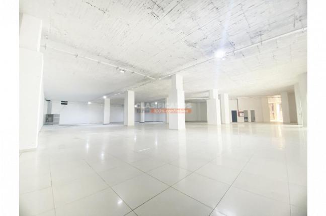 Oficinas y Consultorios, Alquiler en Ed. Alférez Real