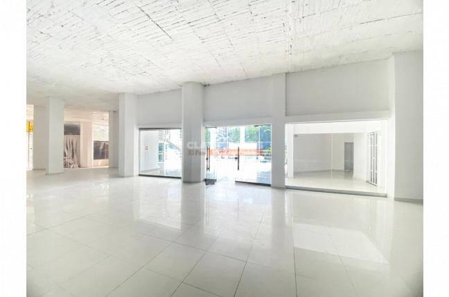 Oficinas y Consultorios, Alquiler, Ed. Alférez Real - $42.000.000