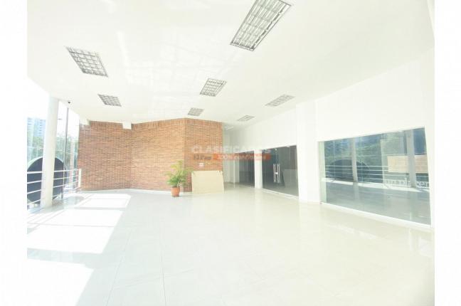 Oficinas y Consultorios, Alquiler, Ed. Alférez Real - $42.000.000