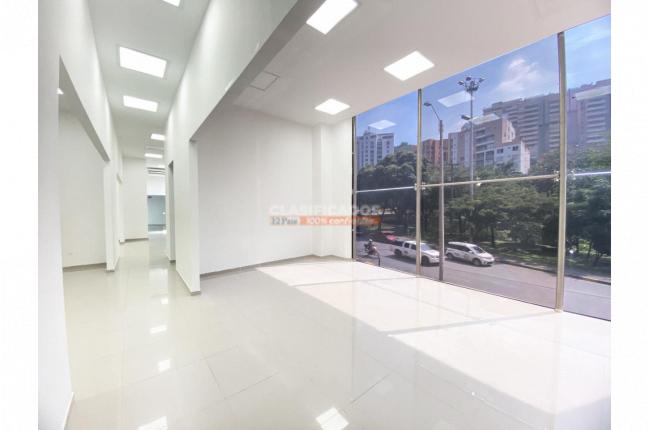 Oficinas y Consultorios, Alquiler en Ed. Alférez Real