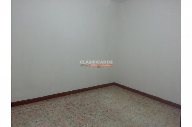 Apartamentos, Alquiler, 20 de Julio - $1.000.000