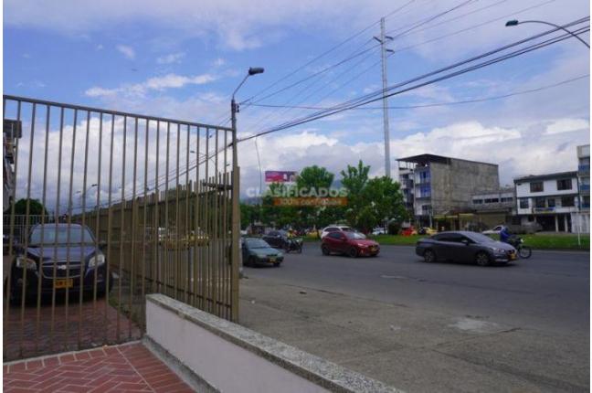 Locales y Bodegas, Alquiler, Colseguros - $8.000.000