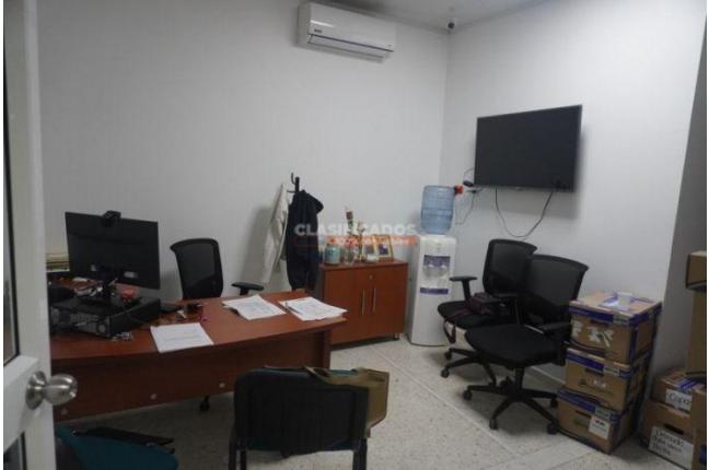 Locales y Bodegas, Alquiler, Colseguros - $8.000.000