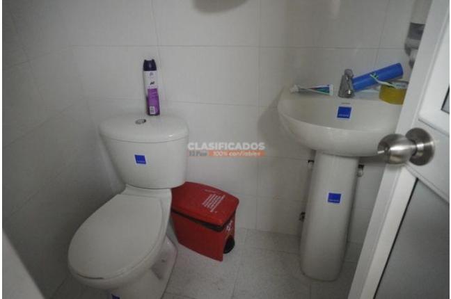 Locales y Bodegas, Alquiler, Colseguros - $8.000.000