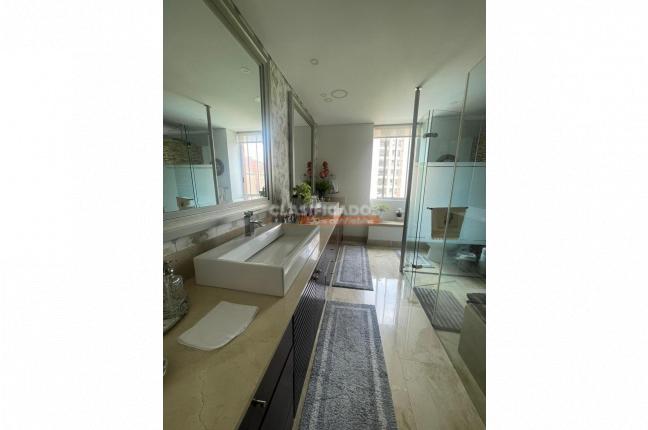 Apartamentos, Venta, Aguacatal - $2.200.000.000