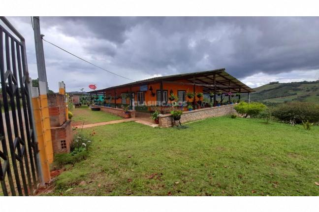 Fincas y Casas Campestres, Venta en La Cumbre