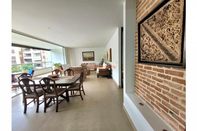 Apartamentos, Venta en Pance