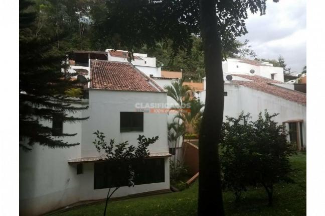 Casas, Venta en Bella Suiza